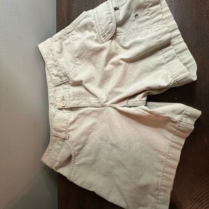 The North Face Tan Cargo Shorts Relaxed Fit